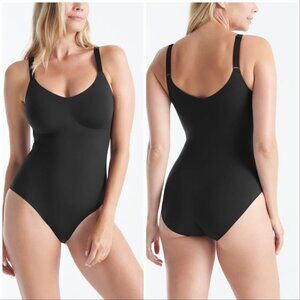 Knix LuxeLift Bodysuit in Black